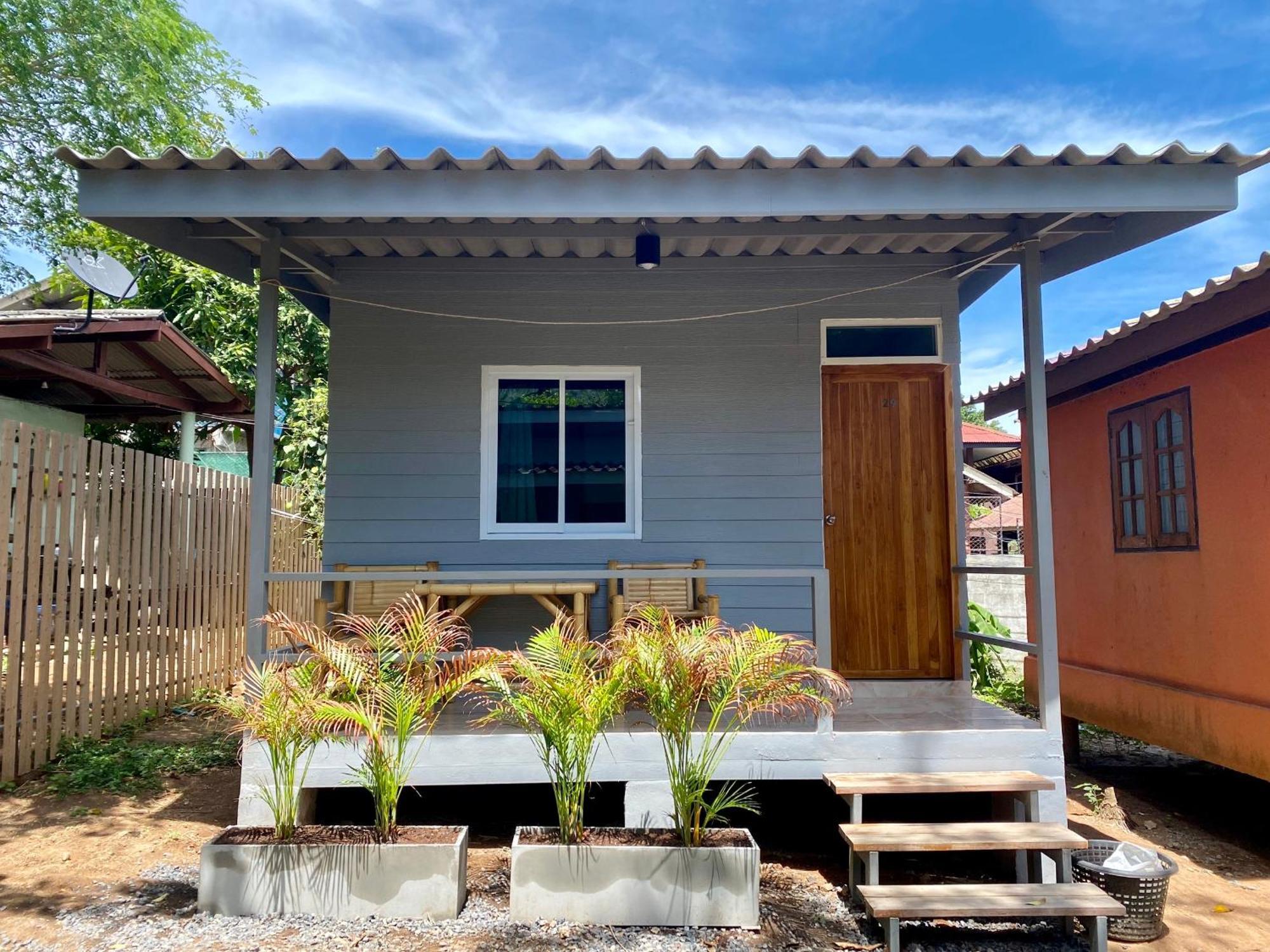 Rainbow Bungalow Haadrin Koh Phangan Haad Rin Exterior photo